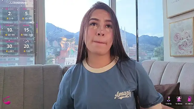 Ivanna West online show from November 2025 11:42:02 AM