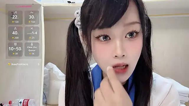 yueyue2003 online show from May 2026 12:24:01 PM