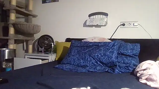 Miss candymandy online show from October 2025 09:38:01 PM