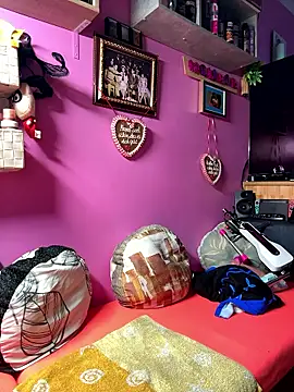 Snapshot of sexymelli18 chatting on November 2025 06:46:02 PM sexymelli18 online show from November 2025 06:46:02 PM