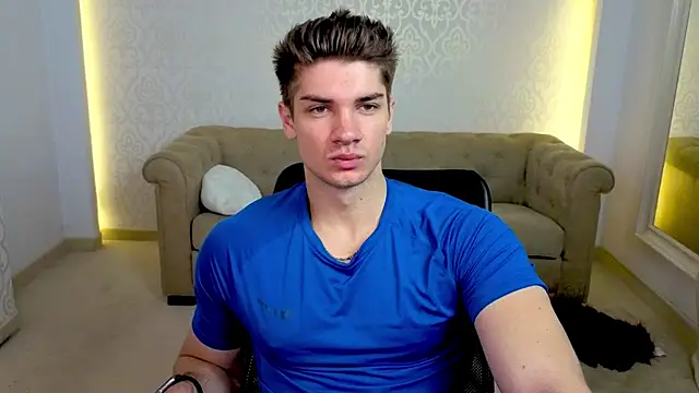 MaxKaiden online show from June 2026 03:53:01 AM
