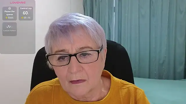 Sandra Snowflake online show from November 2025 11:57:02 AM