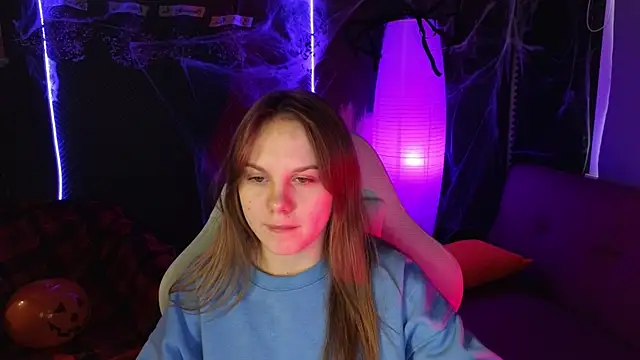 Dyna bae online show from October 2025 01:57:01 AM