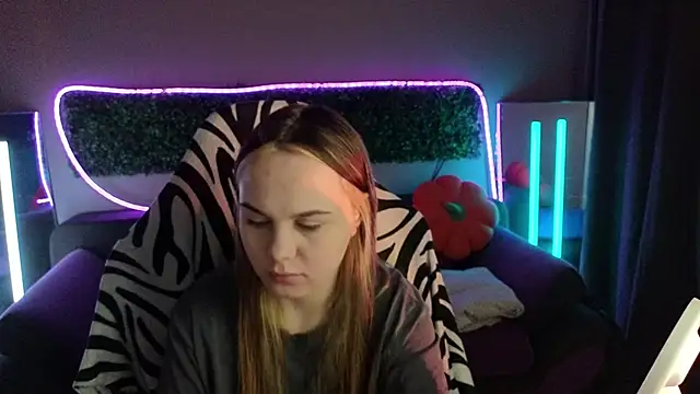 Dyna bae online show from November 2025 02:21:01 AM