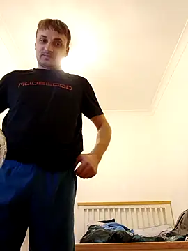 Eusuntnoulgigolo online show from February 2026 06:37:02 PM