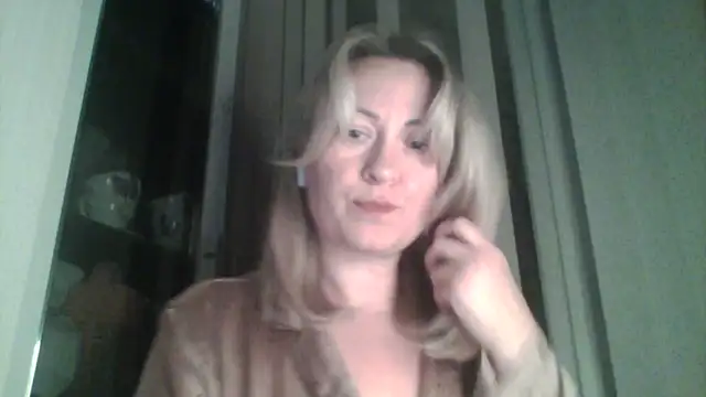 Snapshot of Mary888x chatting on February 2025 08:42:02 PM Mary888x online show from February 2025 08:42:02 PM