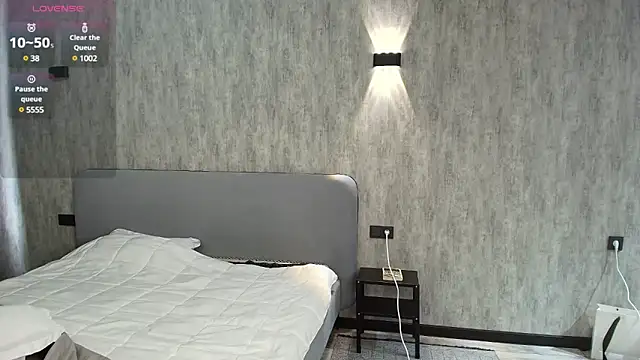 minamoons online show from February 2025 07:20:01 AM