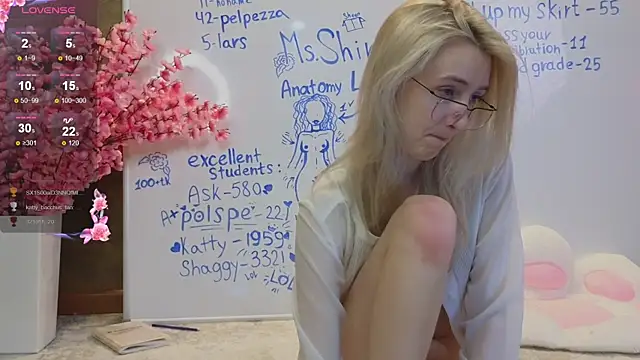 aishiro online show from March 2025 07:06:01 PM