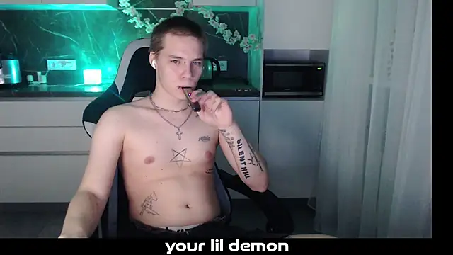 yourlildemon online show from February 2026 07:04:02 PM
