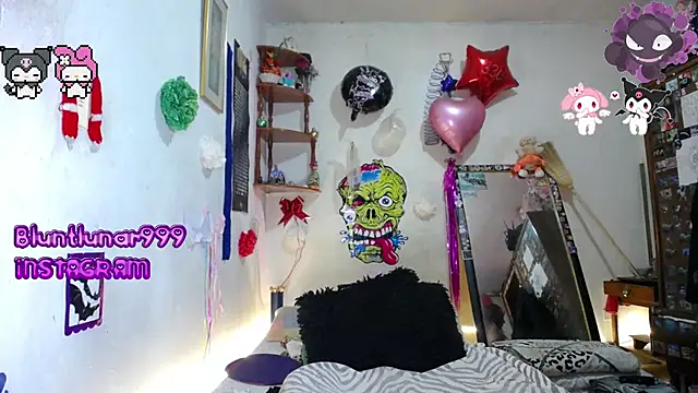 purplekattlyn online show from March 2025 11:05:01 PM