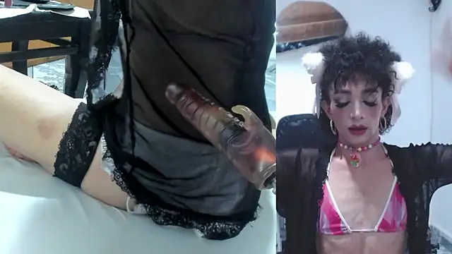 Snapshot of afroditacute15 chatting on November 2025 11:05:01 PM afroditacute15 online show from November 2025 11:05:01 PM