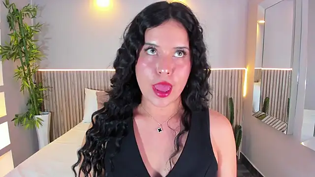 GeorginaReyes online show from September 2025 10:53:01 PM