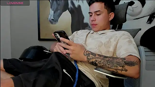 mattiwsmorris  online show from September 2025 03:12:02 PM