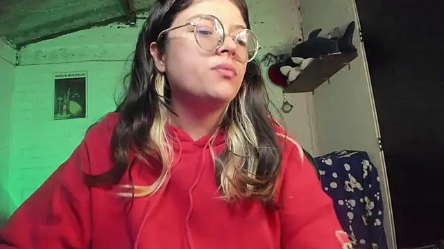 Emily  katz online show from September 2025 11:40:01 PM