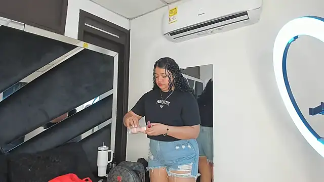 Rubyxht online show from October 2025 12:50:01 PM