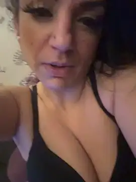 Snapshot of Gabriella316 chatting on February 2025 04:28:02 AM Gabriella316 online show from February 2025 04:28:02 AM