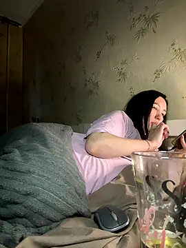 Naughtbaby 2025 online show from October 2025 02:38:01 PM