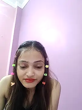 Kavyacute08 online show from March 2025 05:28:02 PM