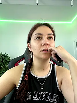 AshleySkott  online show from September 2025 07:52:02 AM