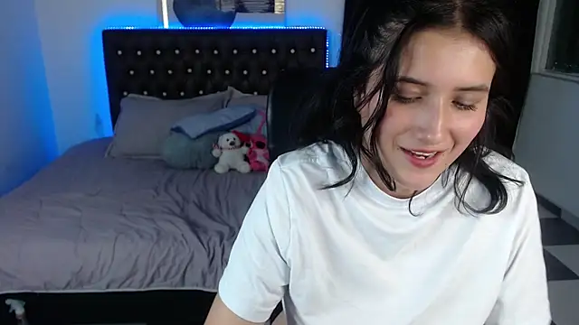 amy royale online show from February 2025 05:09:01 AM