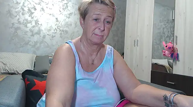 RosesandLillies online show from February 2025 04:40:01 PM