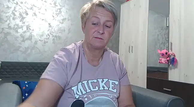 RosesandLillies online show from February 2025 05:46:02 PM