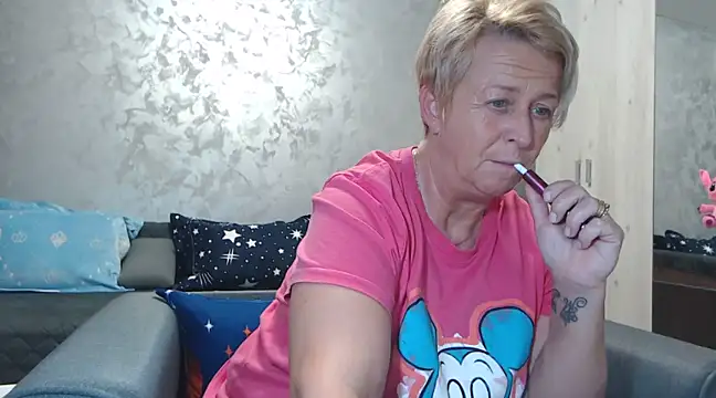 RosesandLillies online show from February 2025 06:09:02 PM