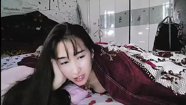 Snapshot of hebe-02 chatting on October 2025 01:29:01 AM hebe-02 online show from October 2025 01:29:01 AM