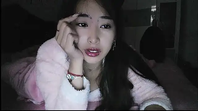 Snapshot of hebe-02 chatting on November 2025 11:48:01 PM hebe-02 online show from November 2025 11:48:01 PM