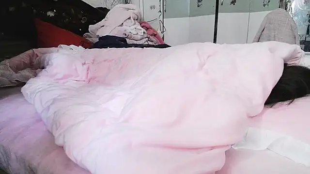 Snapshot of hebe-02 chatting on November 2025 02:00:02 AM hebe-02 online show from November 2025 02:00:02 AM