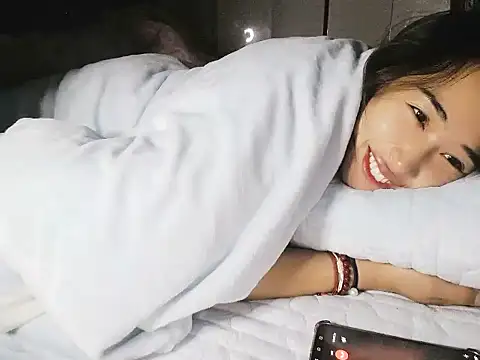 Snapshot of hebe-02 chatting on December 2025 03:51:01 PM hebe-02 online show from December 2025 03:51:01 PM