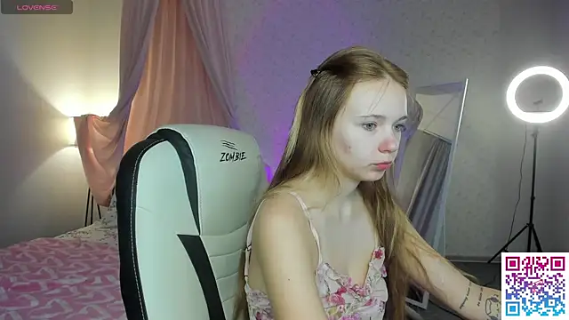 boozekirs  online show from September 2025 02:04:02 AM