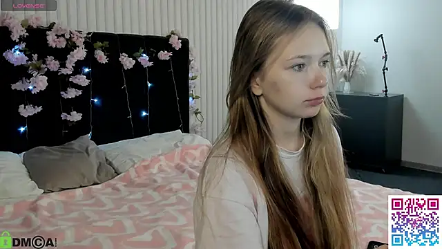 boozekirs  online show from October 2025 03:15:01 AM