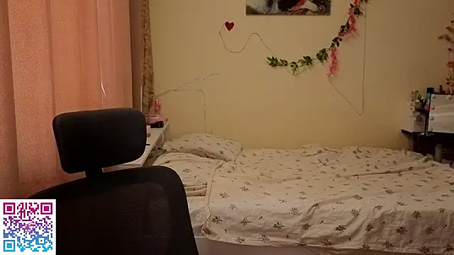 boozekirs  online show from May 2026 03:02:02 AM