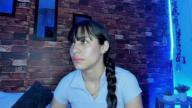 TANIA 06 online show from September 2025 11:21:02 AM