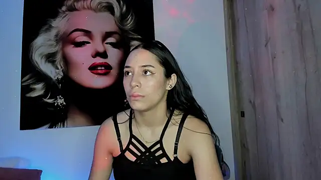 TANIA 06 online show from October 2025 01:22:02 PM