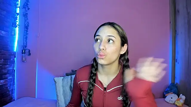 TANIA 06 online show from February 2026 02:53:01 AM