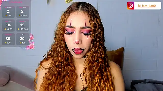 LiaHansson online show from October 2025 05:03:01 PM