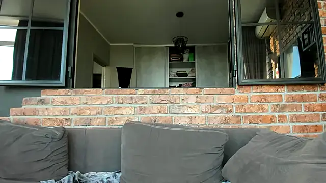 AnnNorriss online show from September 2025 05:11:01 AM