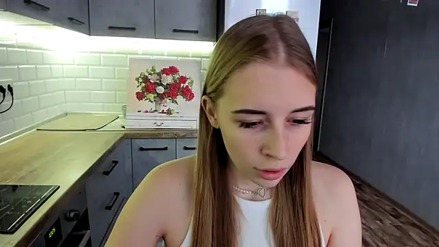 AnnNorriss online show from December 2025 08:30:01 AM