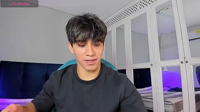 Allex Cano online show from February 2026 05:16:02 PM