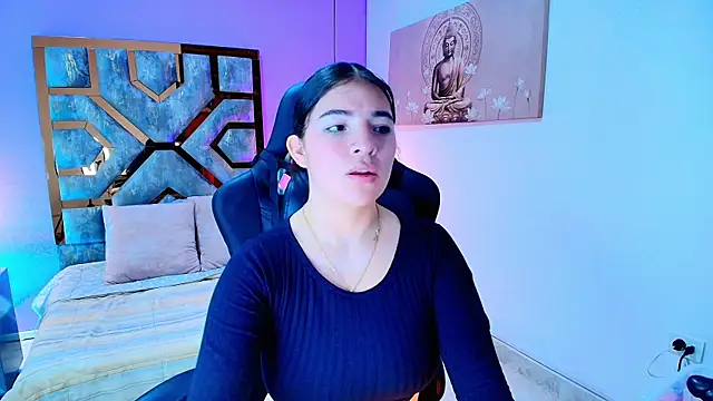 Snapshot of Zamira_Taylor chatting on November 2025 07:35:02 PM Zamira Taylor online show from November 2025 07:35:02 PM