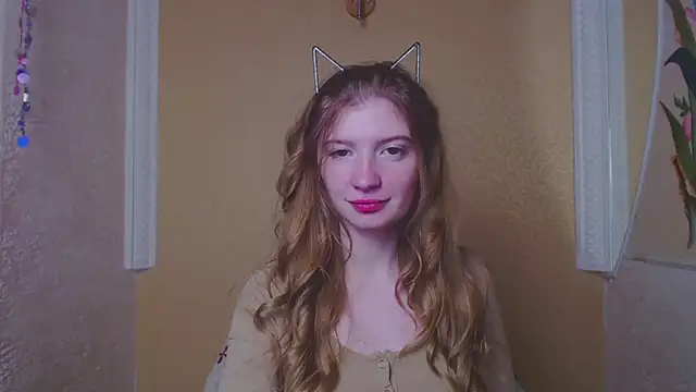 Snapshot of faiirylight chatting on March 2025 01:15:01 PM faiirylight online show from March 2025 01:15:01 PM