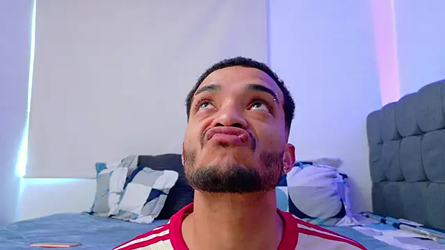 eross chipre  online show from February 2026 08:35:01 PM