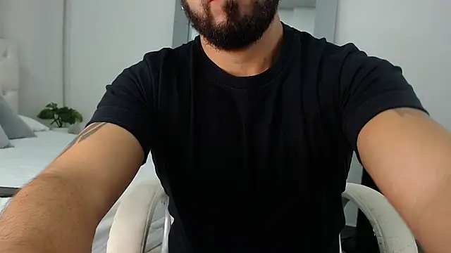 Snapshot of sebastian_colle chatting on February 2025 12:13:01 PM sebastian colle online show from February 2025 12:13:01 PM