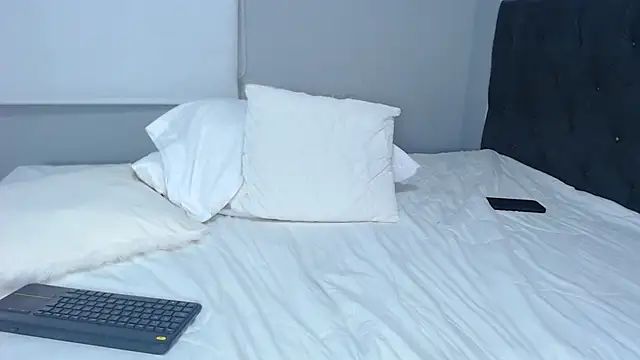 Snapshot of sebastian_colle chatting on March 2025 10:31:02 PM sebastian colle online show from March 2025 10:31:02 PM