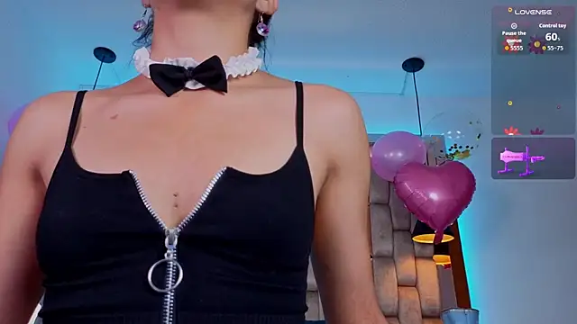 Mandysexycute online show from November 2025 07:23:02 PM