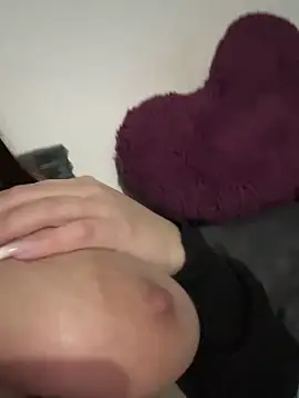 lola  med online show from February 2025 09:33:02 PM