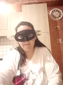 Snapshot of Dolcecurvy chatting on March 2025 10:24:02 PM Dolcecurvy online show from March 2025 10:24:02 PM