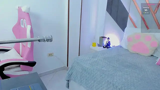 Snapshot of cutie_sarax1 chatting on October 2025 01:00:02 AM cutie sarax1 online show from October 2025 01:00:02 AM